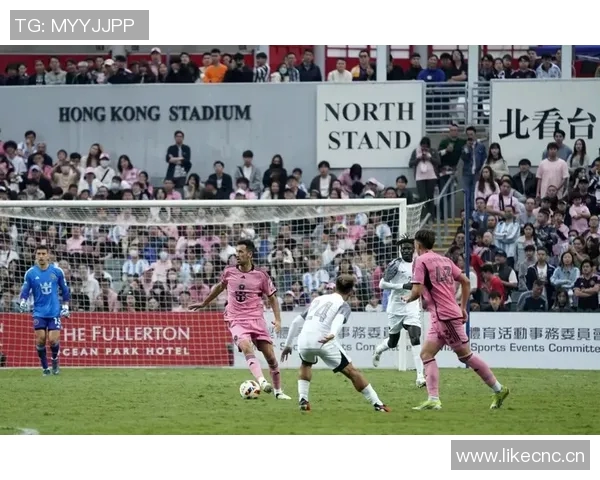 马卡报道梅西有望借贝克汉姆条款重返巴萨诺坎普之夜引发热议