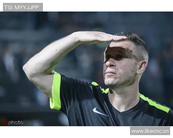 卡萨诺直言莱奥自视过高年薪200万不配称天才