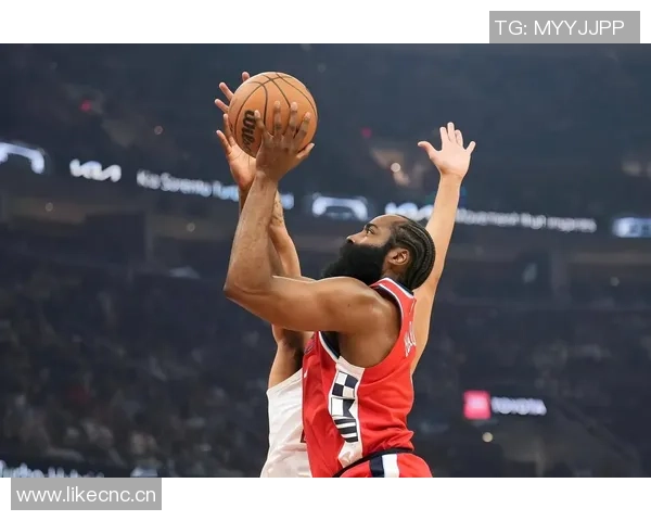 巴克利直言不信快船小卡难以平衡工作与篮球生涯